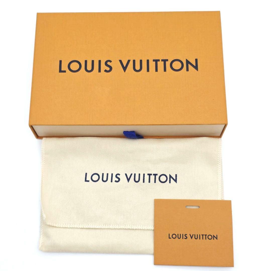 ✨美品✨ルイヴィトン iphone15pro 手帳型 ケース モノグラムリバース