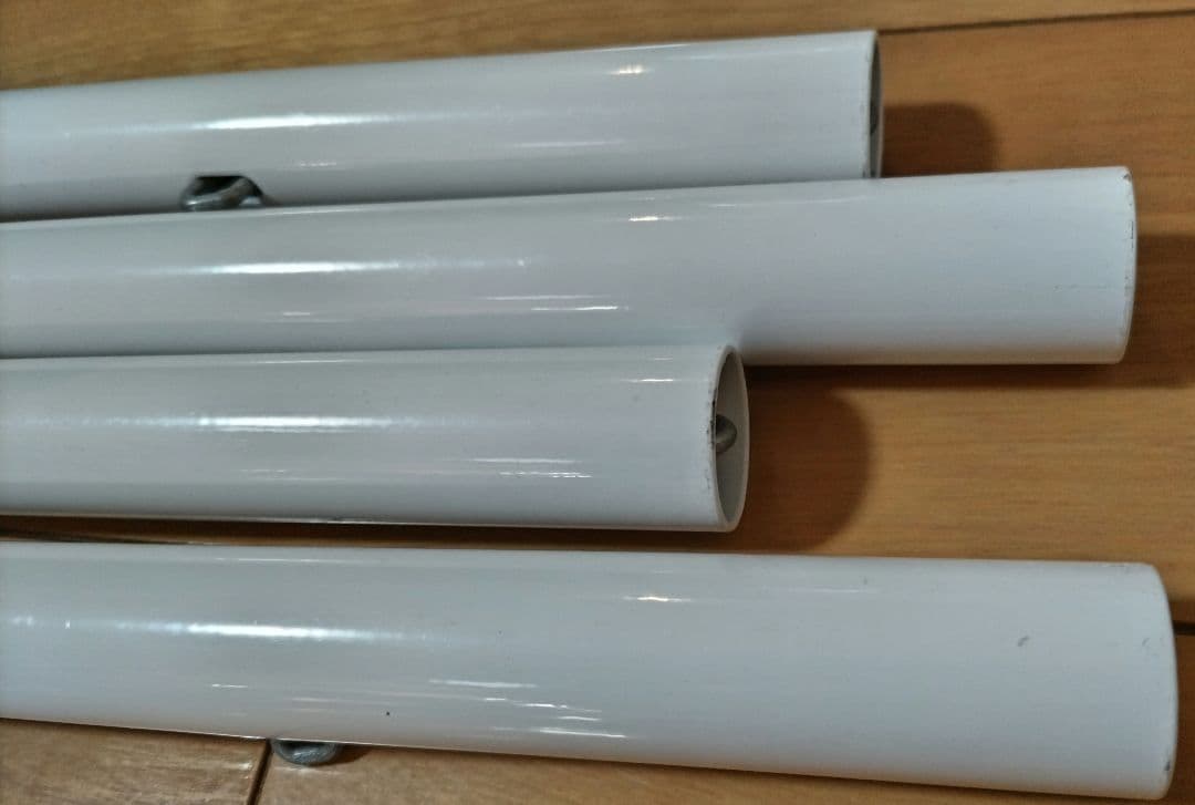 BABYBJÖRN 　ハイチェア　取説、セーフティハーネス付き、送料込み