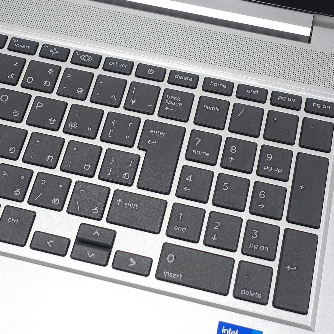 ぽんた✨新品ＳＳＤ５１２ＧＢ＆３２ＧＢメモリ✨仕様変更後の価格となります✨