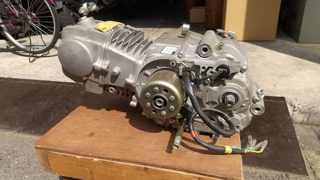 ミニモト　GPX125　中古エンジン　修理　ジャンク　部品取り　など　未確認品