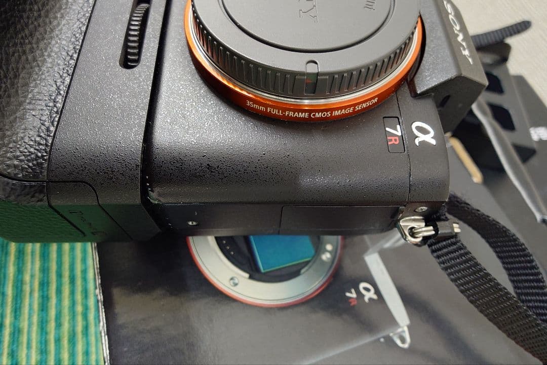 SONY α7RⅡ ボディ ILCE-7RM2 フルサイズミラーレス＋バッテリー