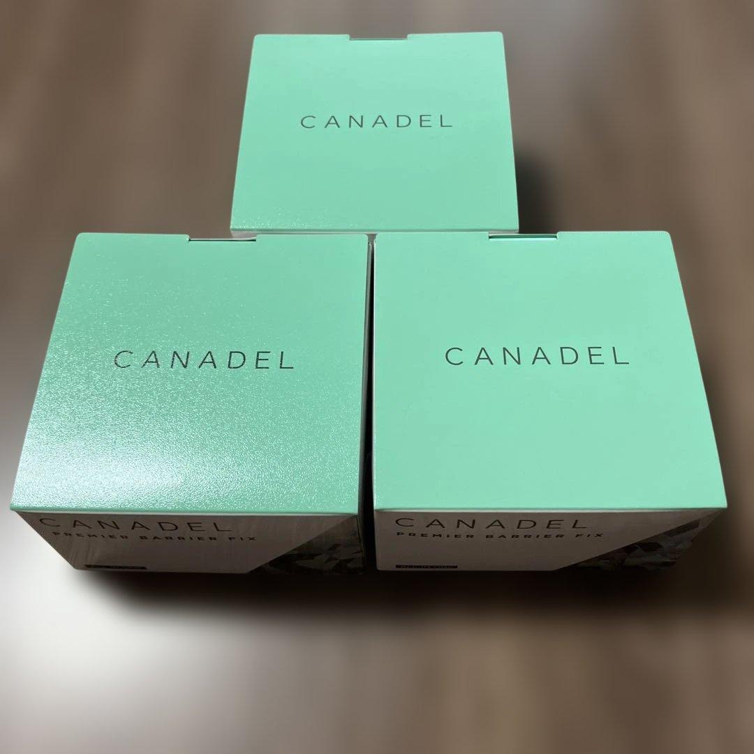 【新品】カナデル　プレミアバリアフィックス美容液ジェル58g×3箱セット