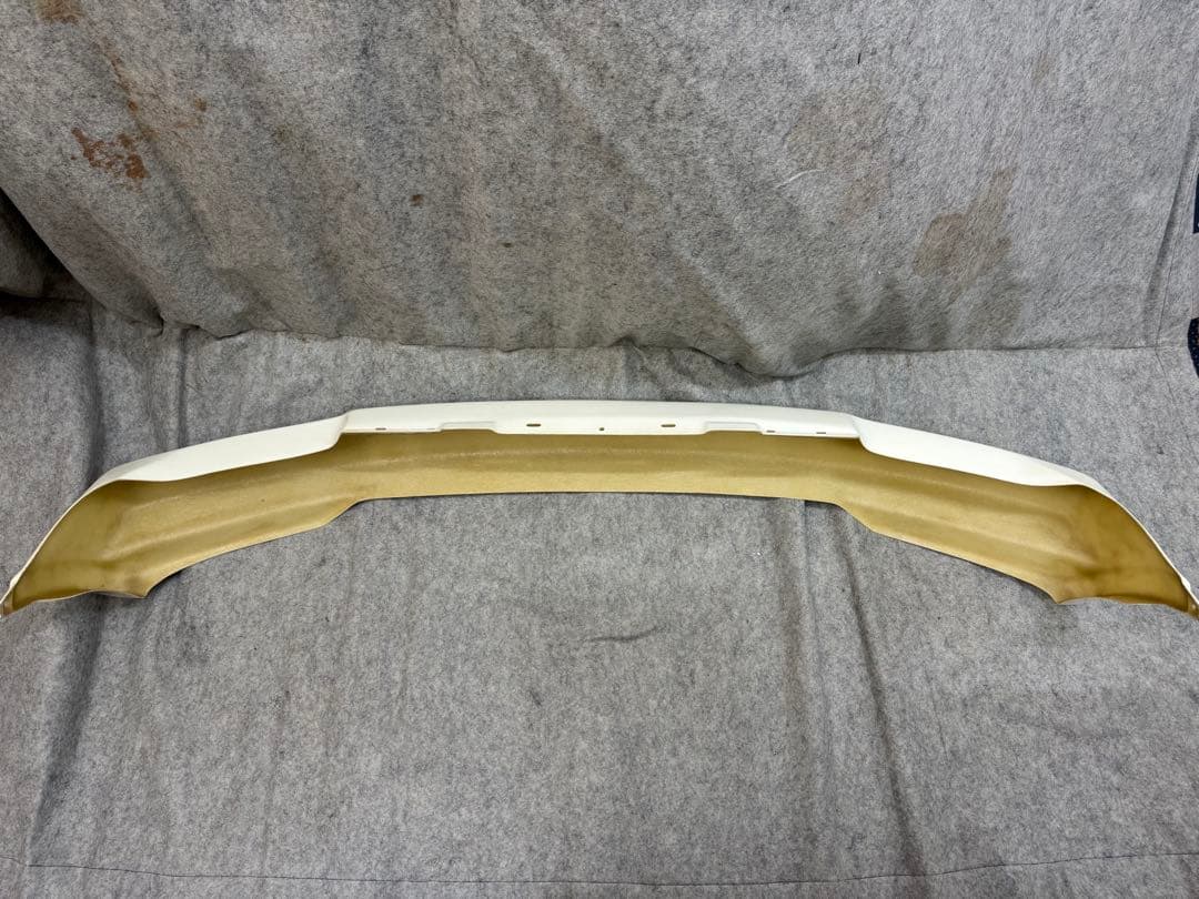 s*o様 新品未使用！タニグチ FRPスタイリッシュバンパー　フロント　JB23