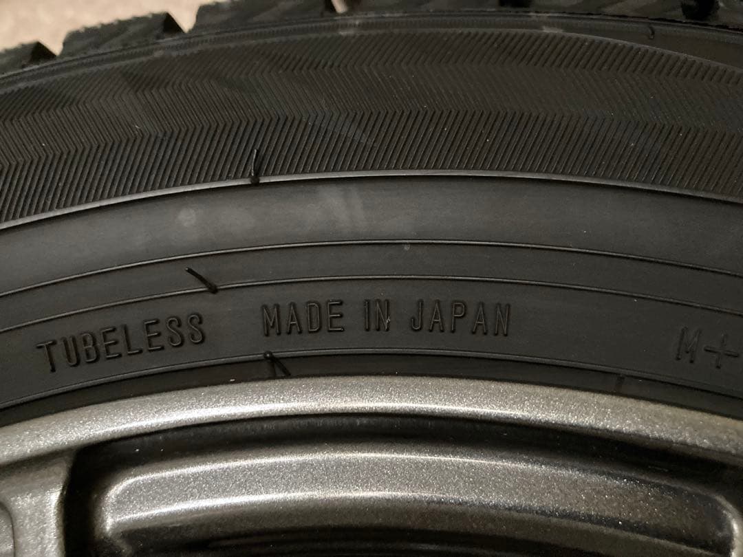 【手渡し限定】スタッドレス　WINTER MAXX 02 175/65/R14