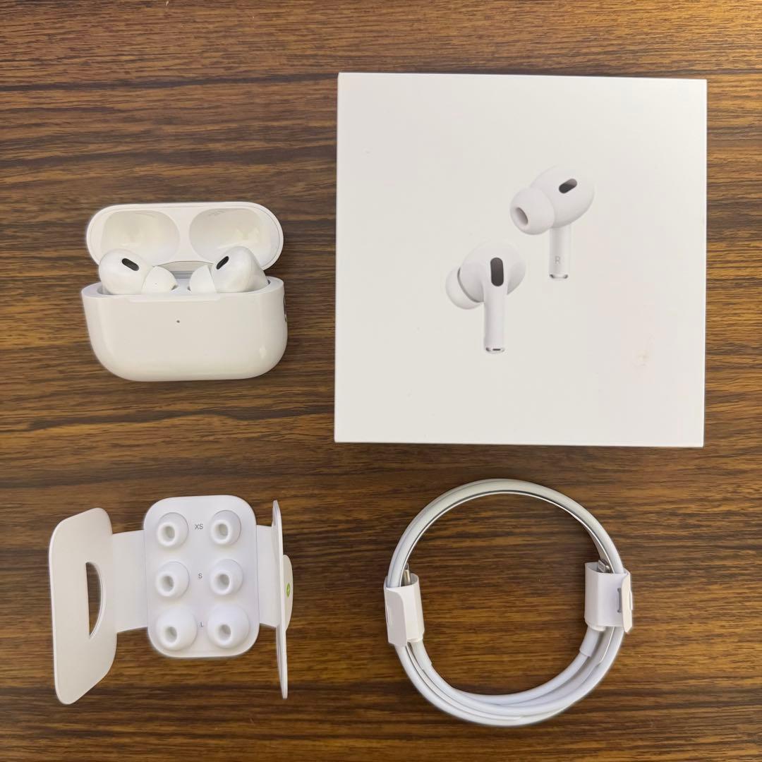 AirPods Pro 2 Lightning MagSafe 充電ケース