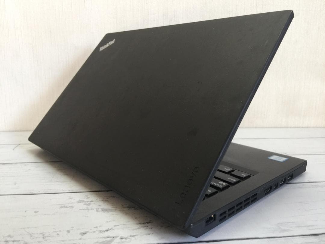 Lenovo ThinkPad X260 12.5型TFT 軽量・コンパクトPC