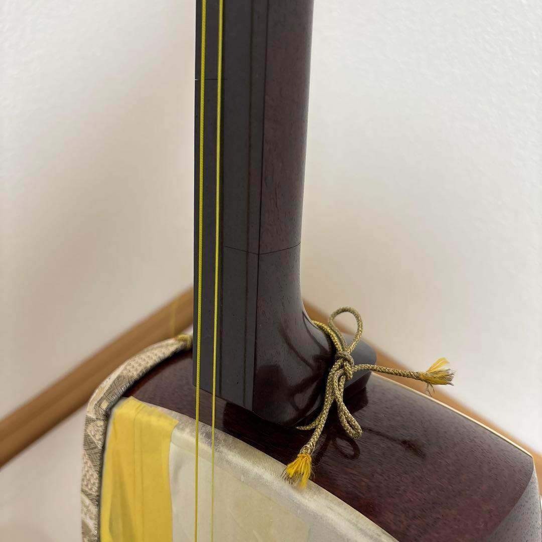 三味線 中棹 紅木 金細 綾杉胴 ハードケース 皮破れ 糸切れ