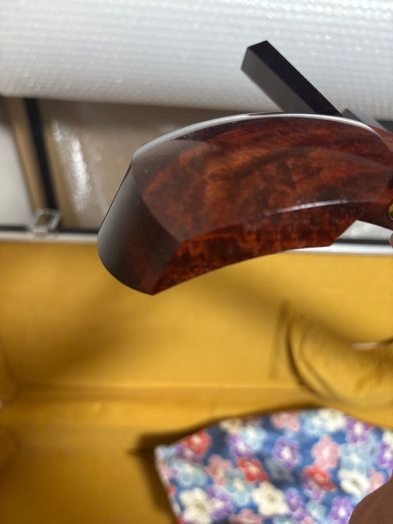 三味線 中棹 紅木 金細 綾杉胴 ハードケース 皮破れ 糸切れ