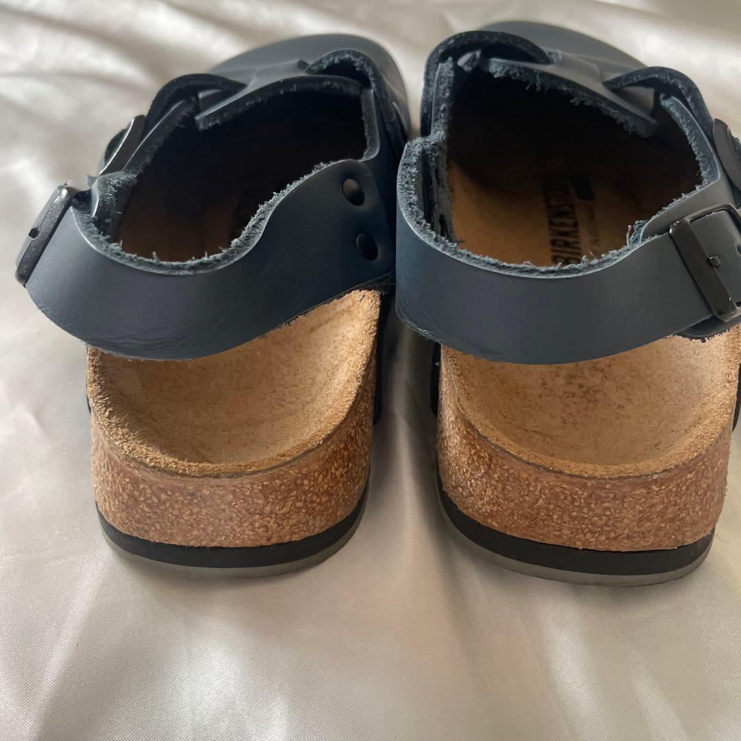 美品　ビルケンシュトック　TOKIO レザーサンダル　25.0cm ネイビー