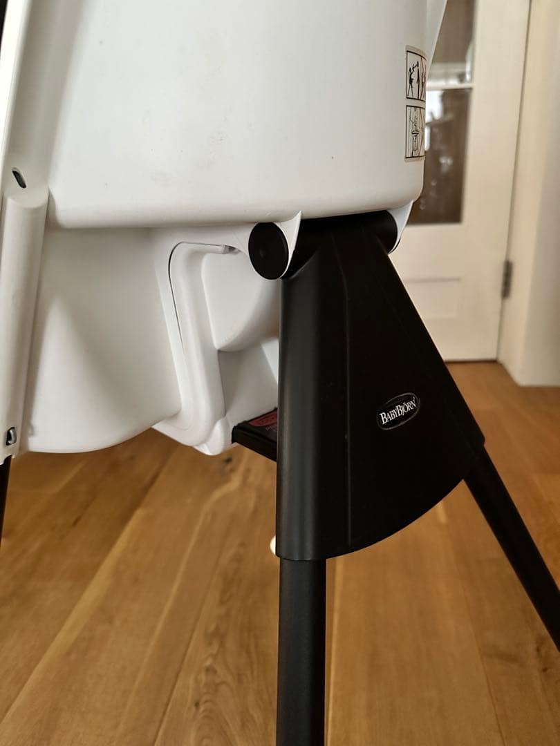 廃盤品 BabyBjorn☆ベビービョルン ハイチェア ベビーチェア ホワイト