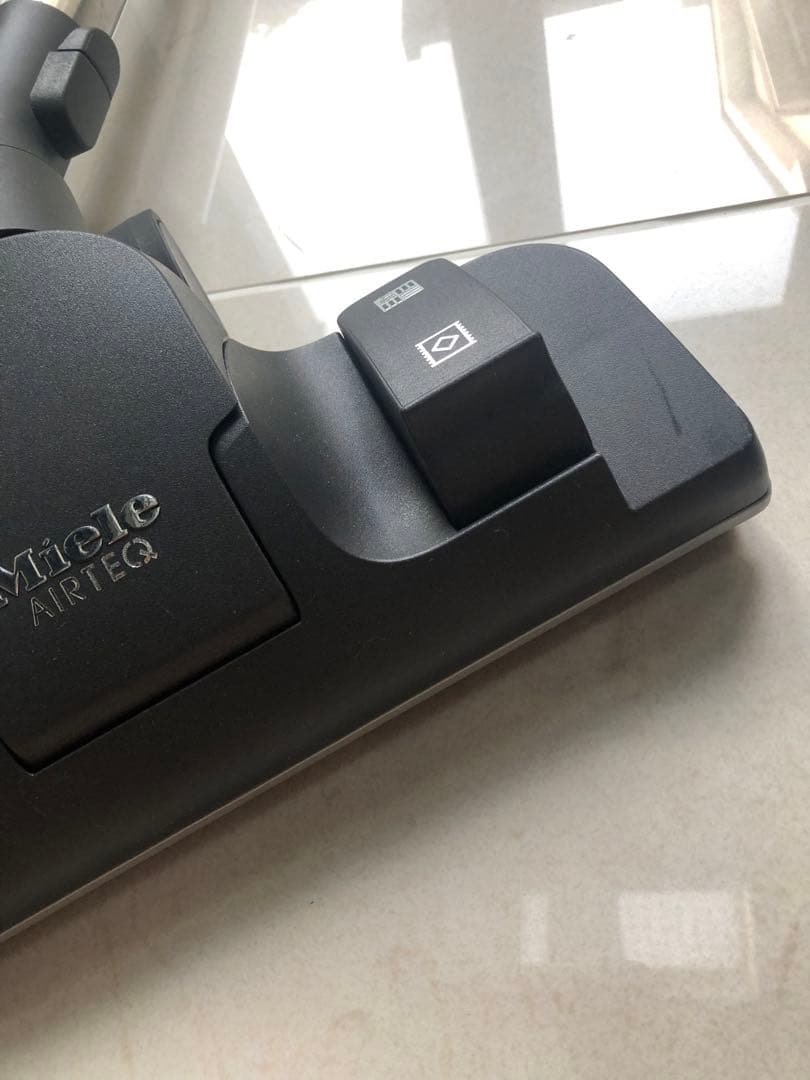 Miele S548 シルバーマジック　掃除機 本体