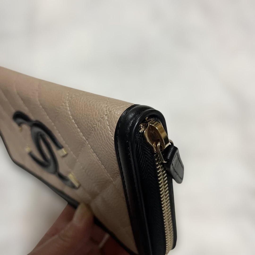 CHANEL ココマーク CCフィリグリー ジップウォレット