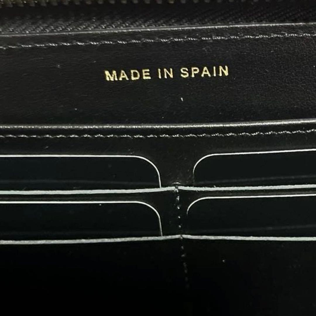 CHANEL ココマーク CCフィリグリー ジップウォレット