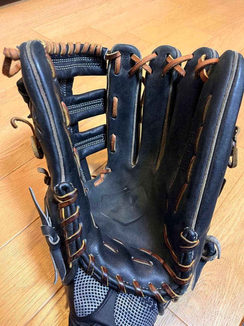 Under Armour 硬式野球グローブ　外野用