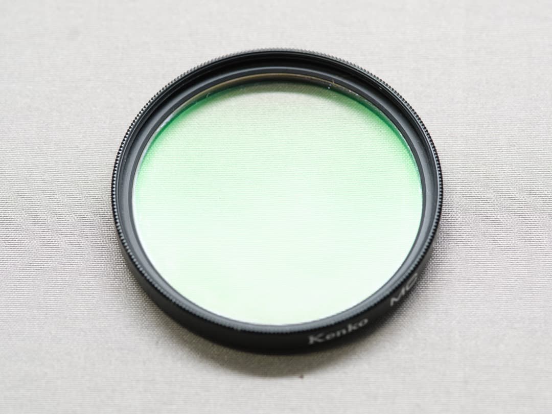 【完動品】 Konica C35 AF2 フィルムカメラ モルト交換済み