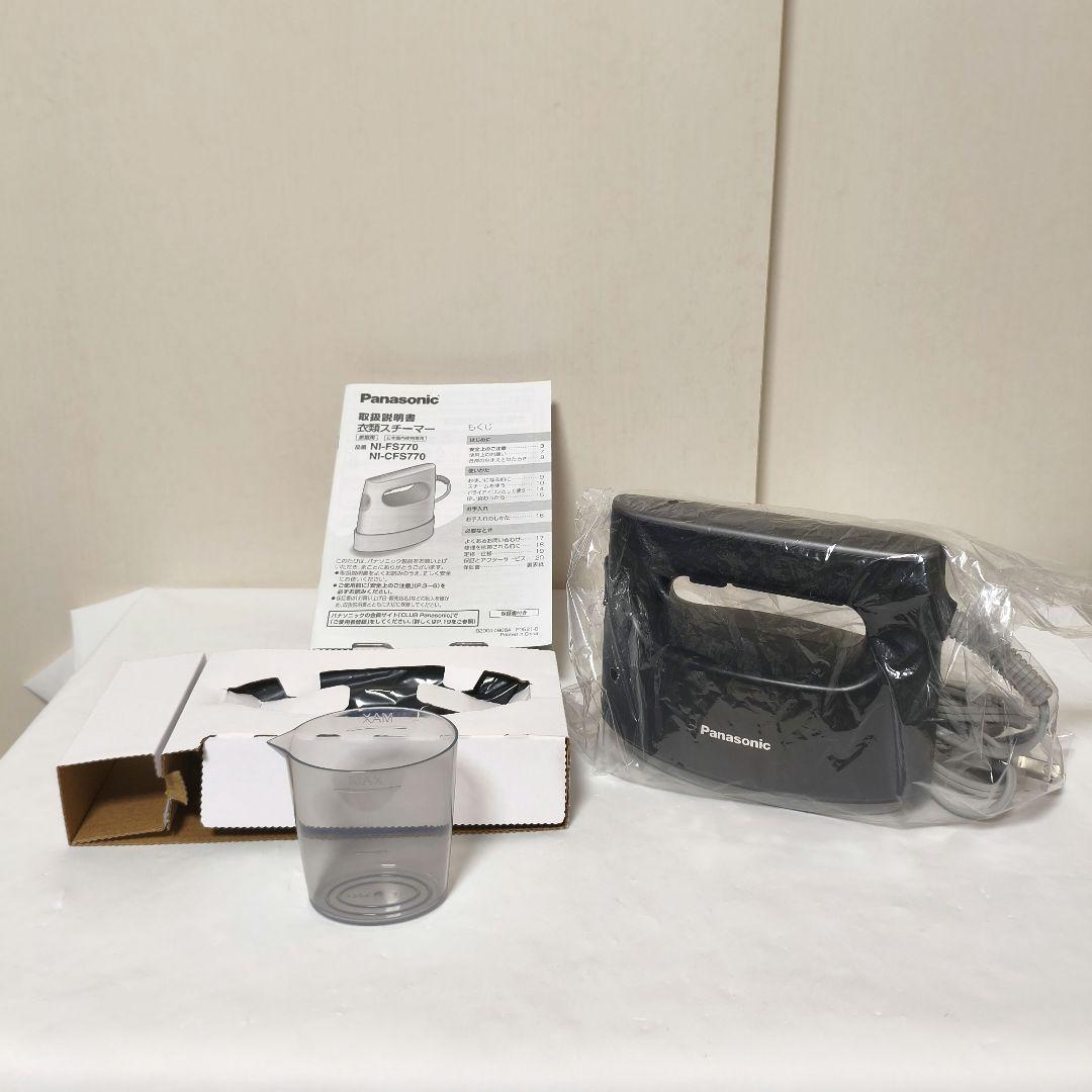 【未使用】パナソニック 衣類スチーマー NI-CFS770 Panasonic