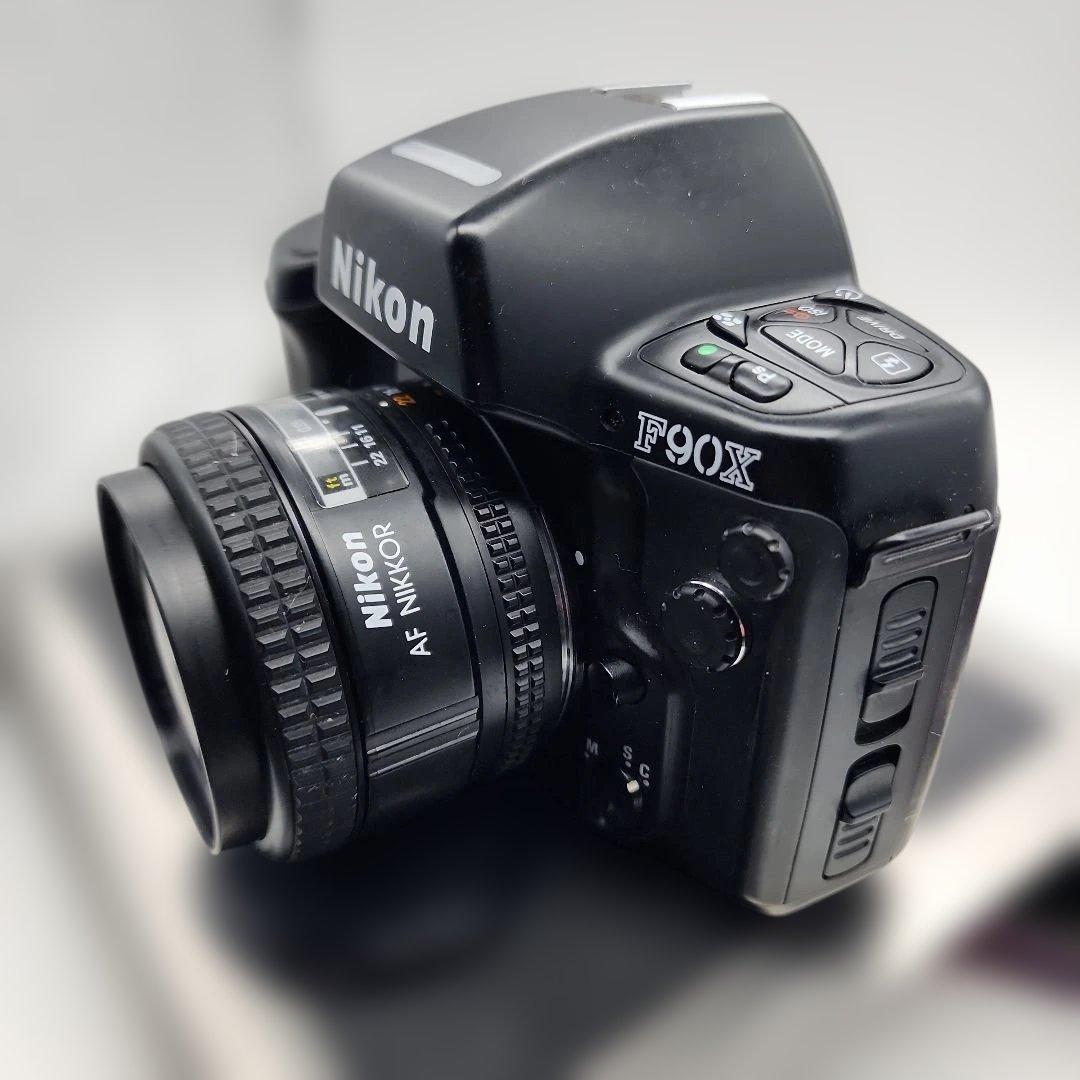 Nikon F90X フィルム一眼レフカメラ