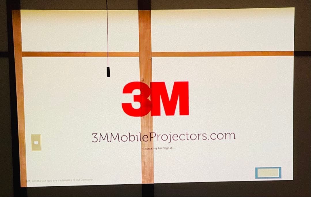 3M MP410モバイルプロジェクター　(白)