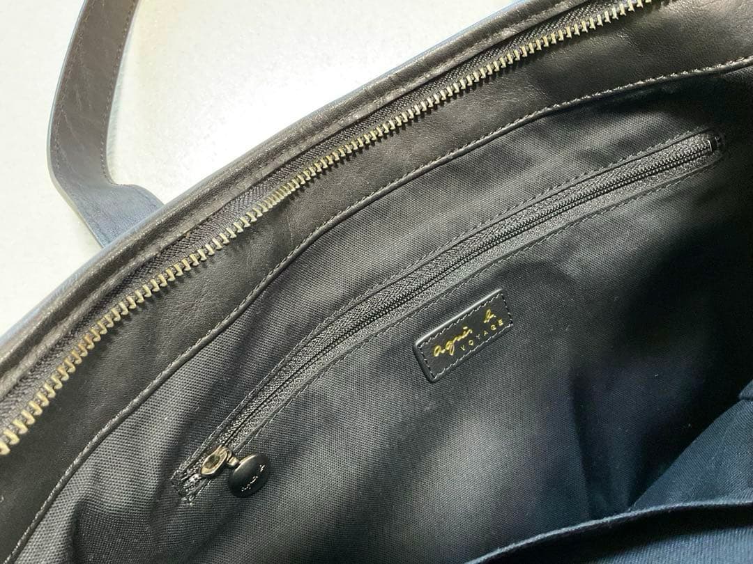 アニエスベー 本革ワンショルダーバッグ スタッズ使い セール中♪