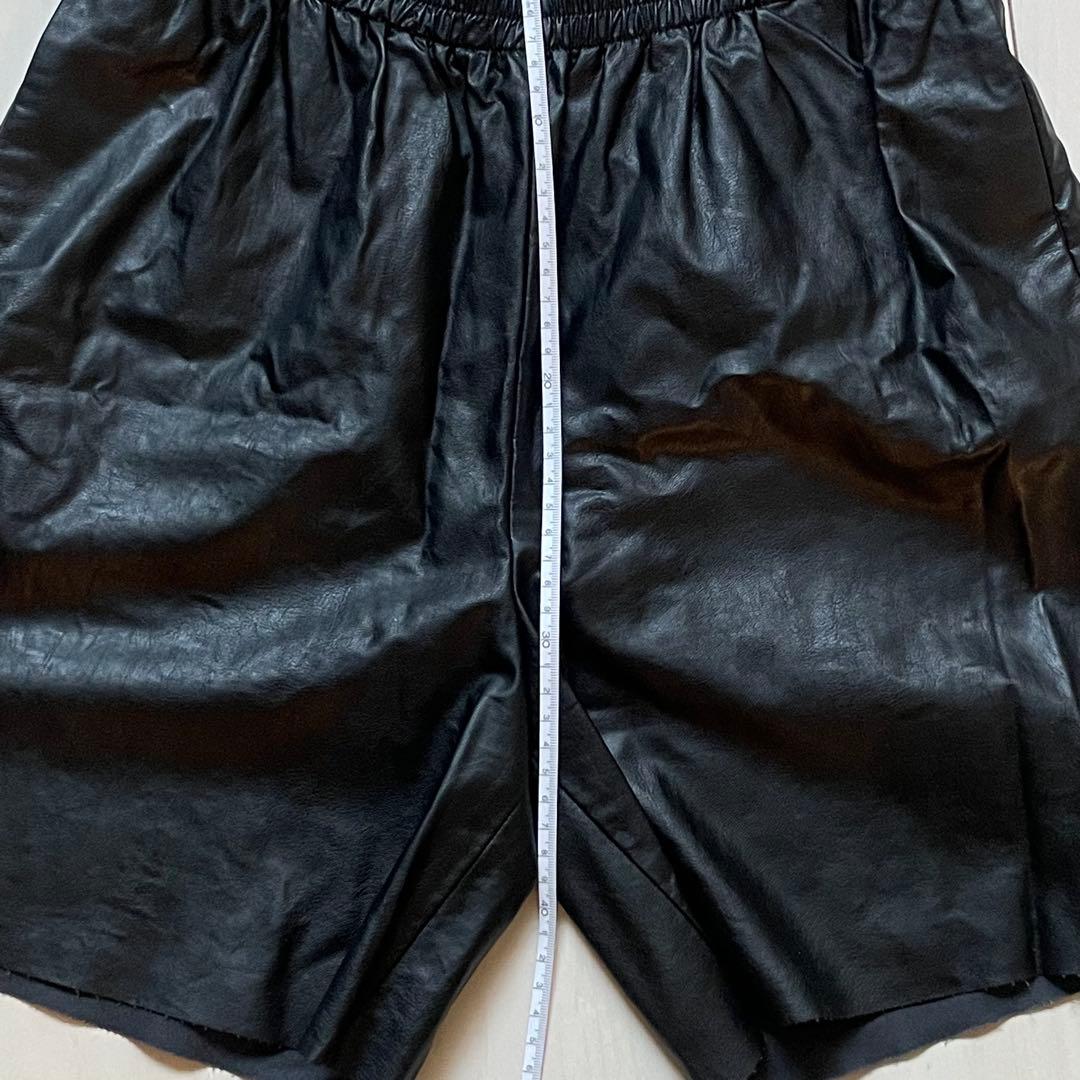 MM6 メゾン マルジェラ フェイクレザー ショーツ ハーフ ショート パンツ