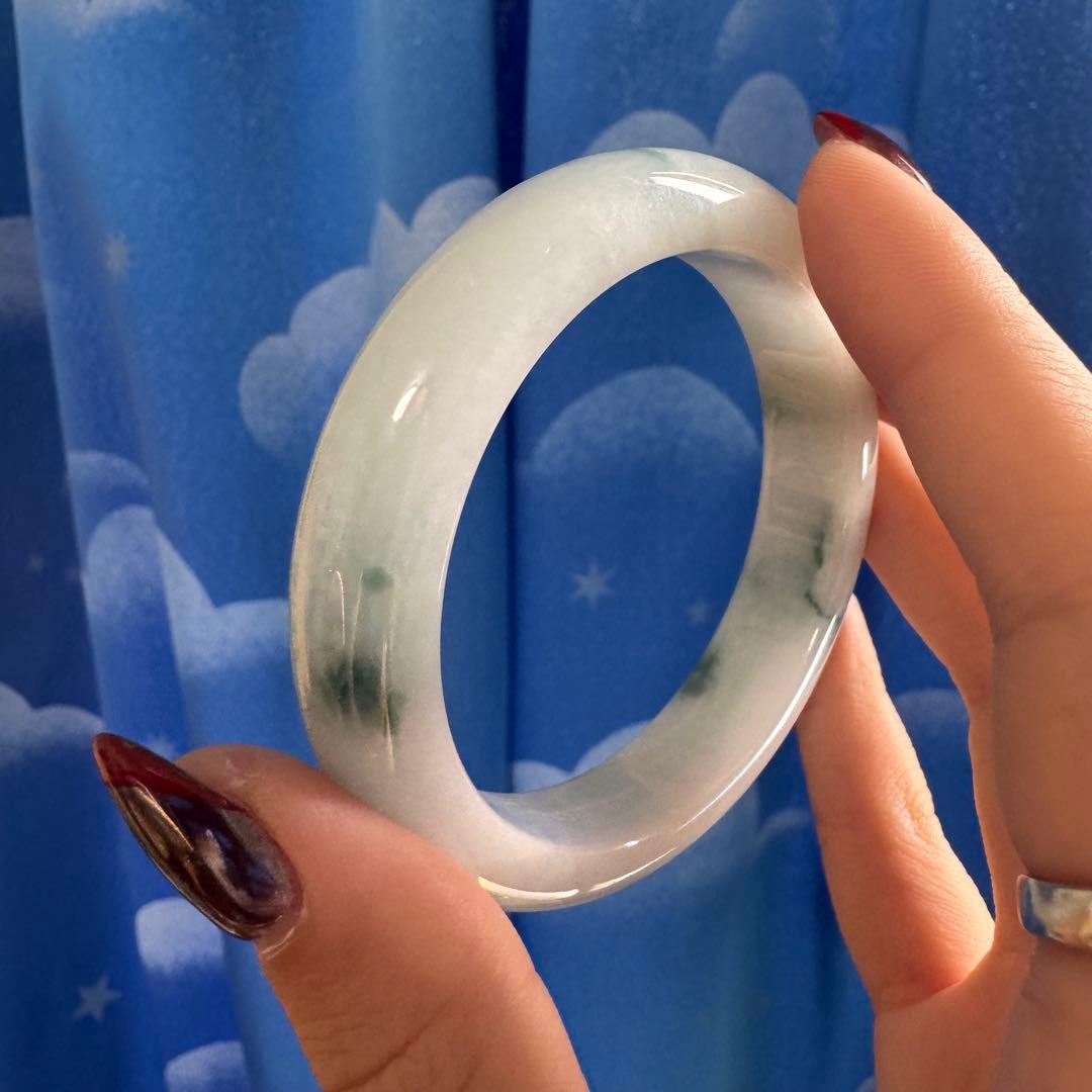 ☆Pearl☆様　 天然翡翠 2つ　バングル