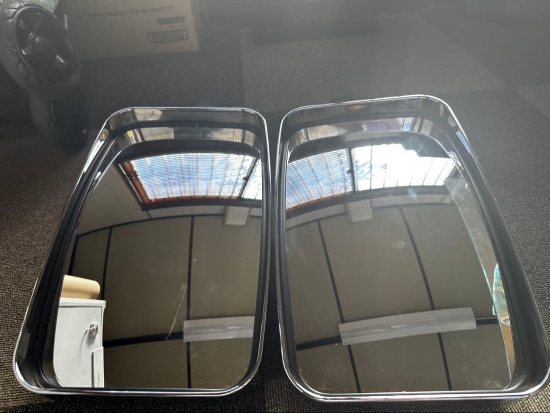 コンボイミラー