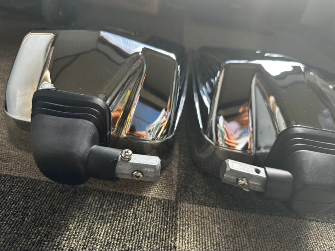 コンボイミラー