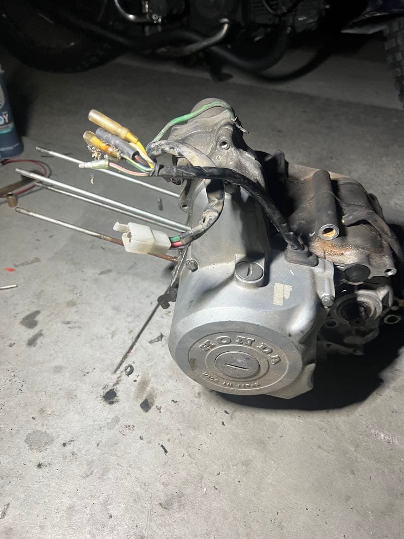 カブ90エンジン腰下