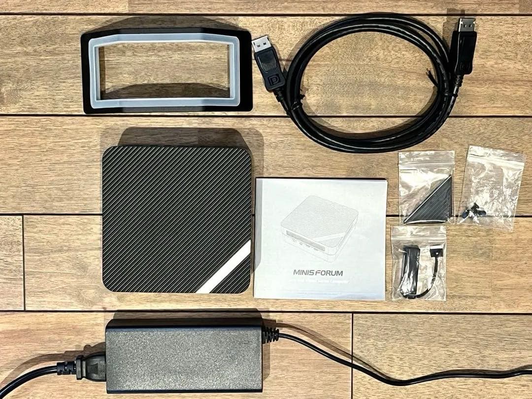 【不動品】 MINISFORUM UM690 メモリ32GB SSDなし