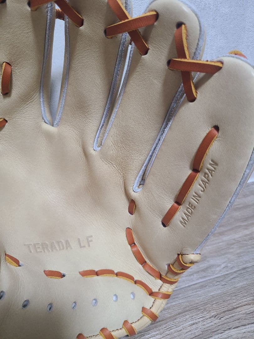 未使用　アトムズ（ATOMS） 硬式用グラブ 内野手用 野球グローブ 右投げ