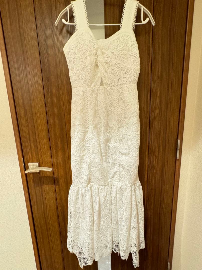 3*1様 Capri Dreams Lace Dress
