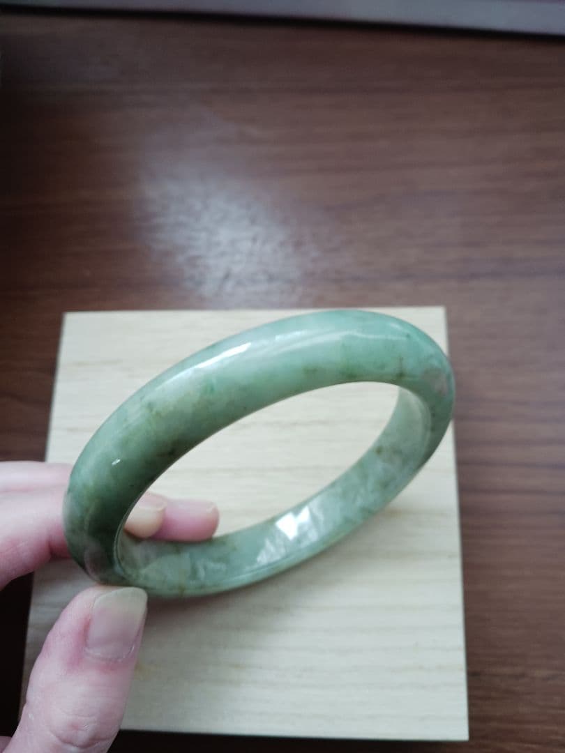 ププ　A貨翡翠　バングル　63㎜