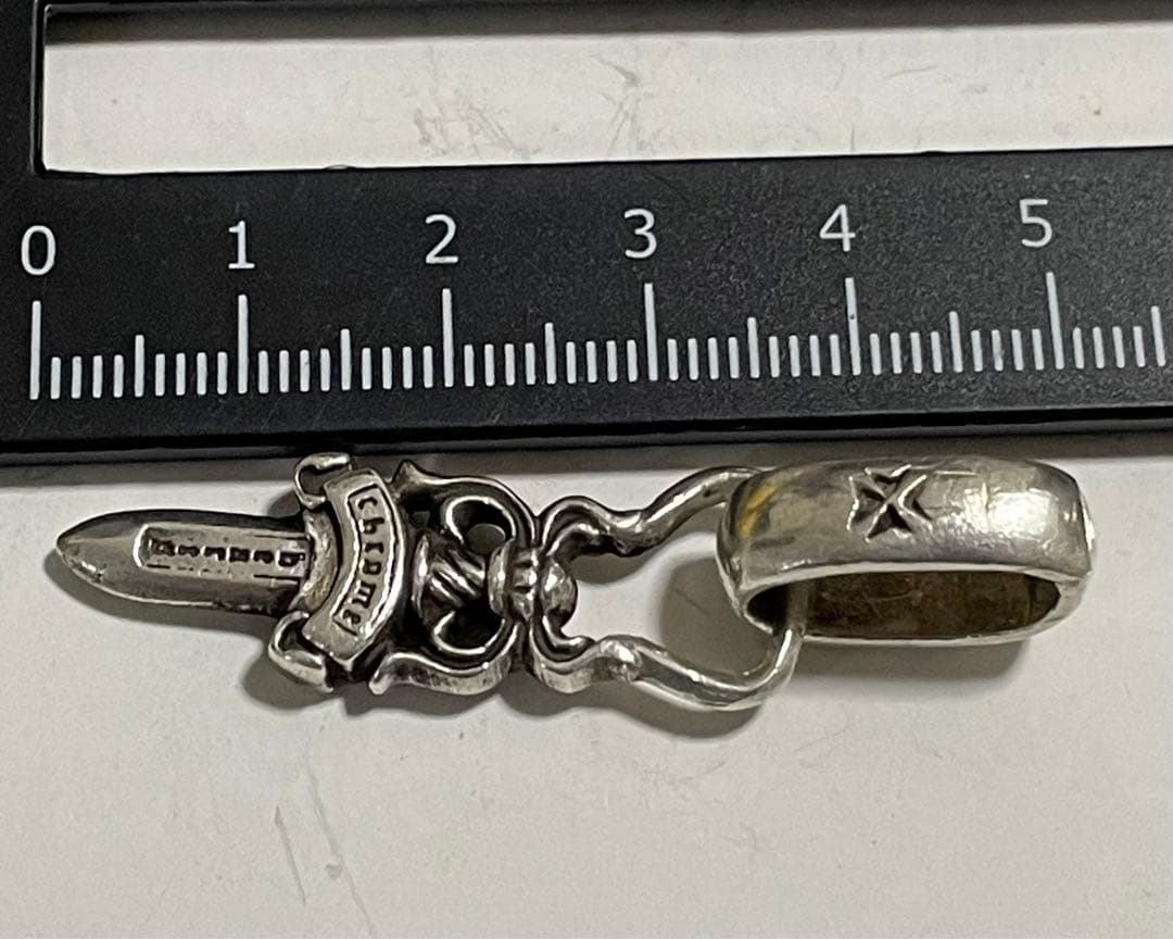 大幅値下げ！CHROME HEARTS クロムハーツ　ダガー　チャーム　パーツ