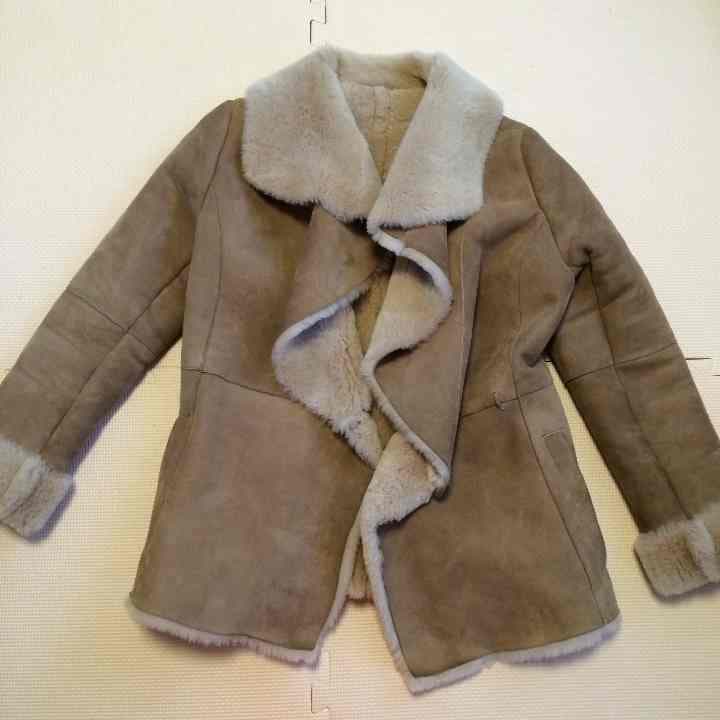 リアル ムートン コート