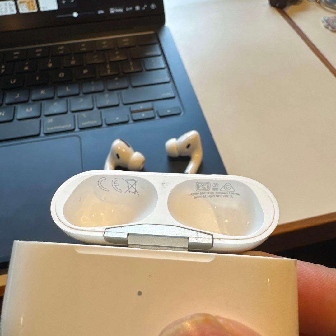 Apple AirPods Pro（第1世代）MagSafe対応