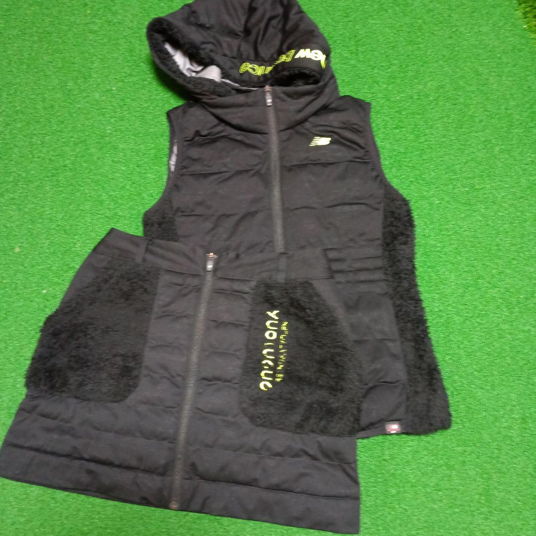 ✨うりずん✨New Balance フード付きベスト .スカート.ブラック