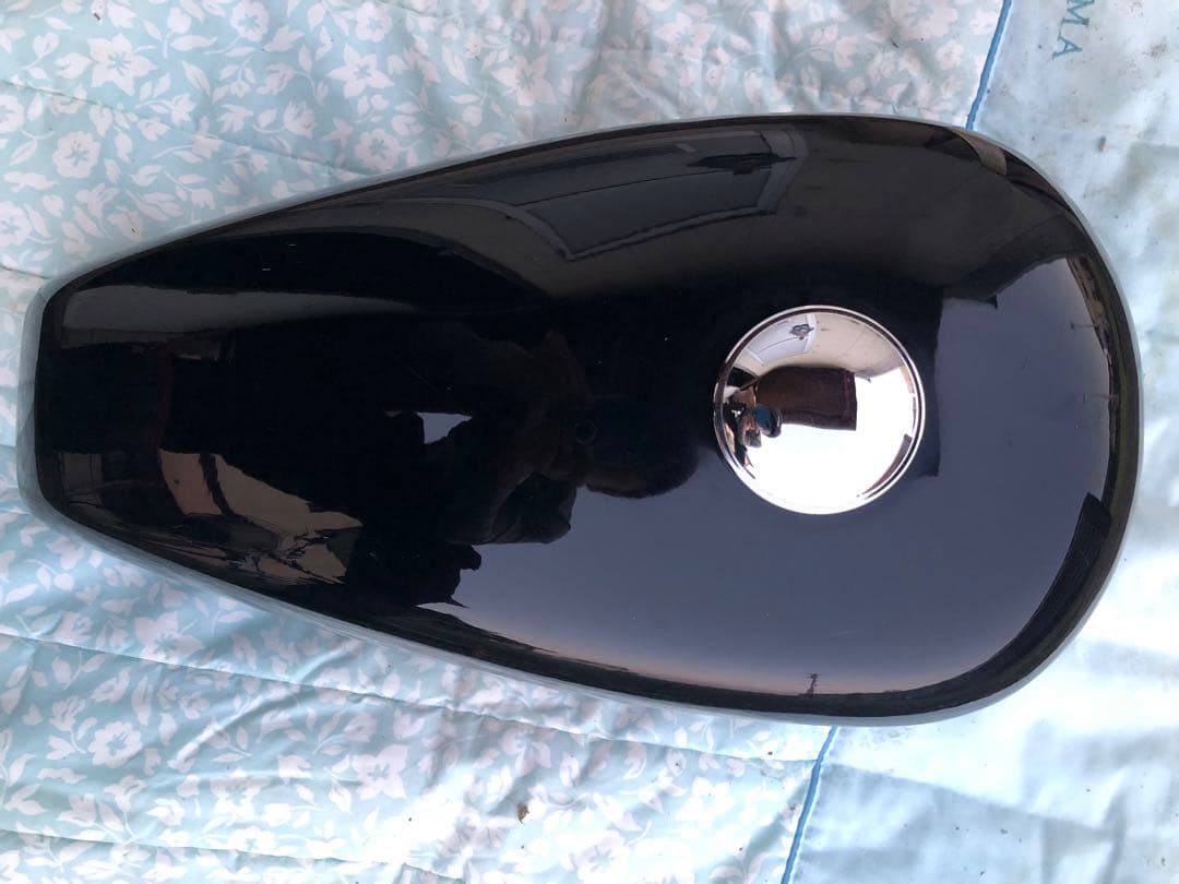 スポーツスター　03 タンク