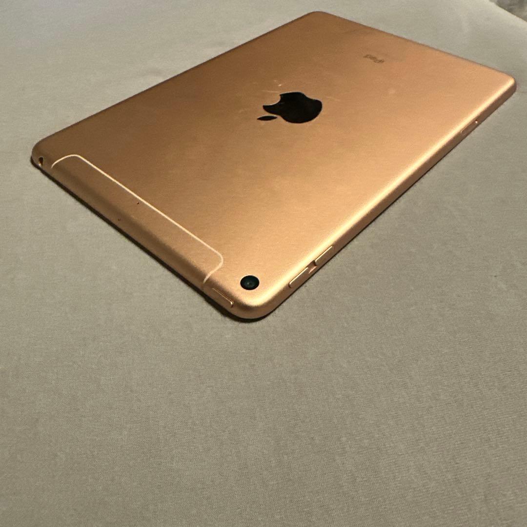 iPad mini 第5世代 Wi-Fi+Cellular 64GB