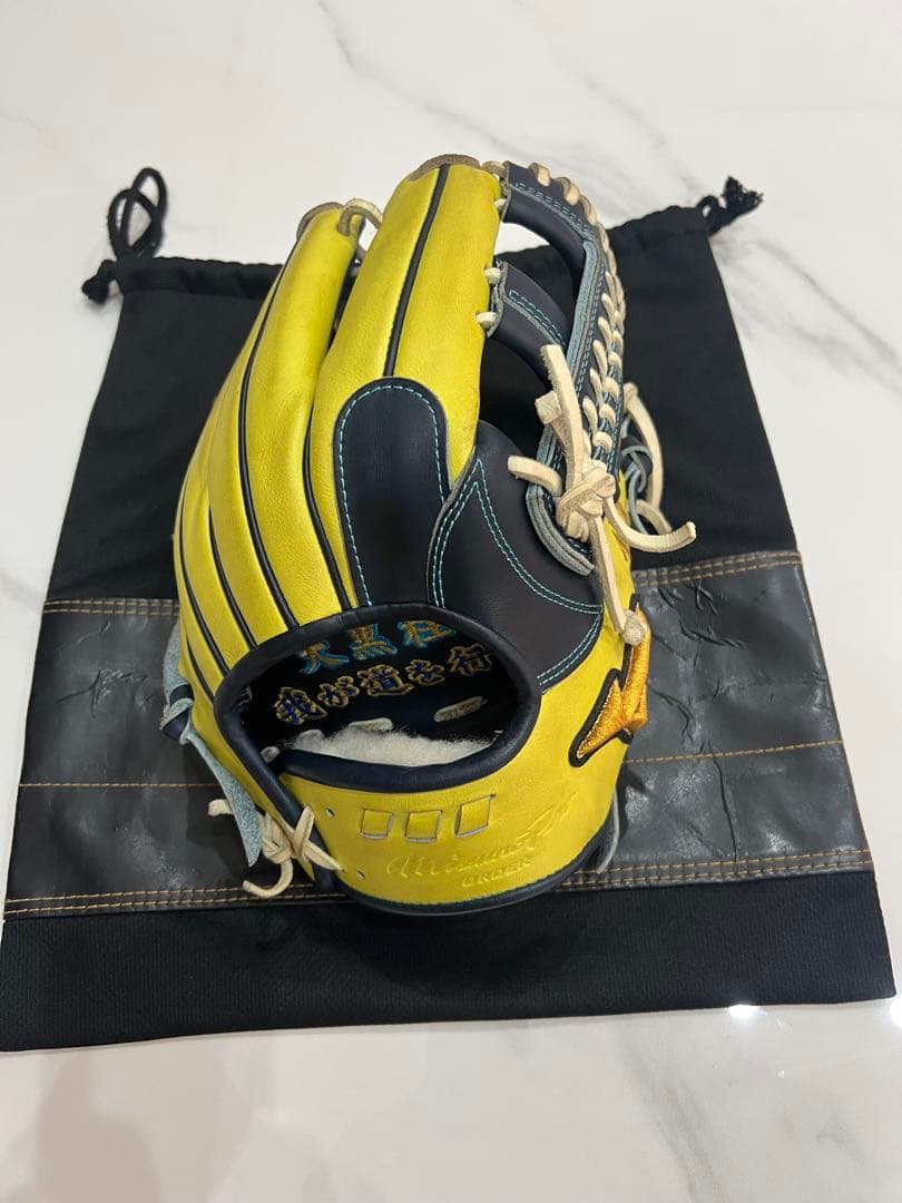 ミズノプロ軟式オーダーグローブ