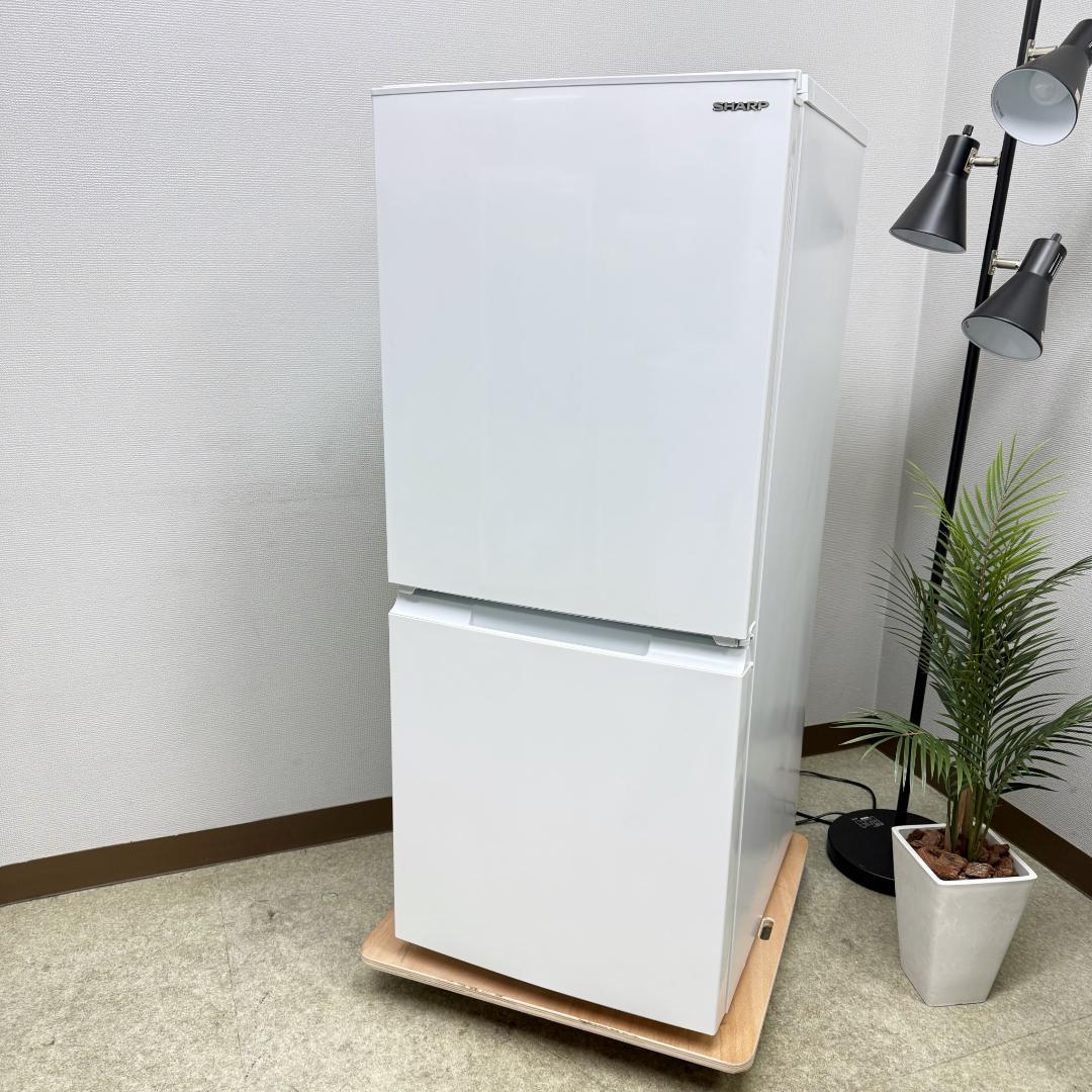 SHARP 冷蔵庫 小型 一人暮らし 152L 2023年製 KR0158