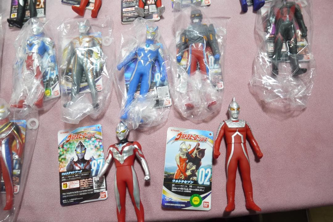 ウルトラヒーローシリーズ500　怪獣シリーズ500　タグ付きソフビ　40体セット