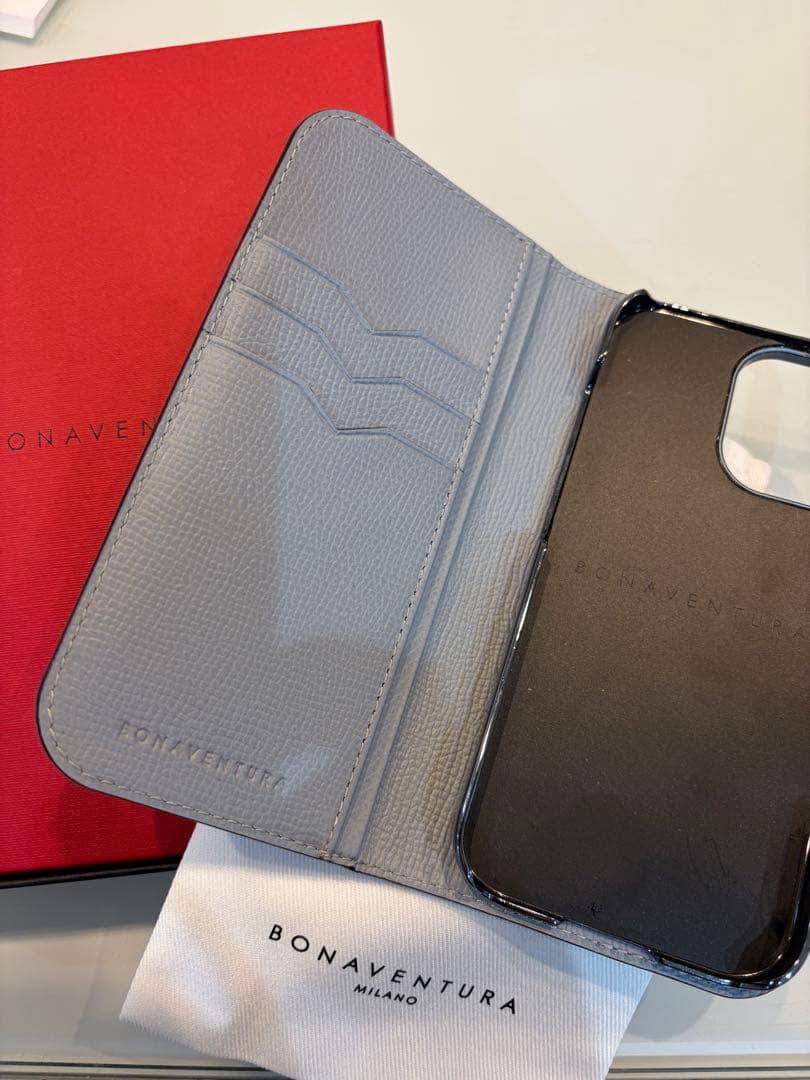【値下げしました】ボナベンチュラiPhone17ダイアリーケース　ノービレレザー