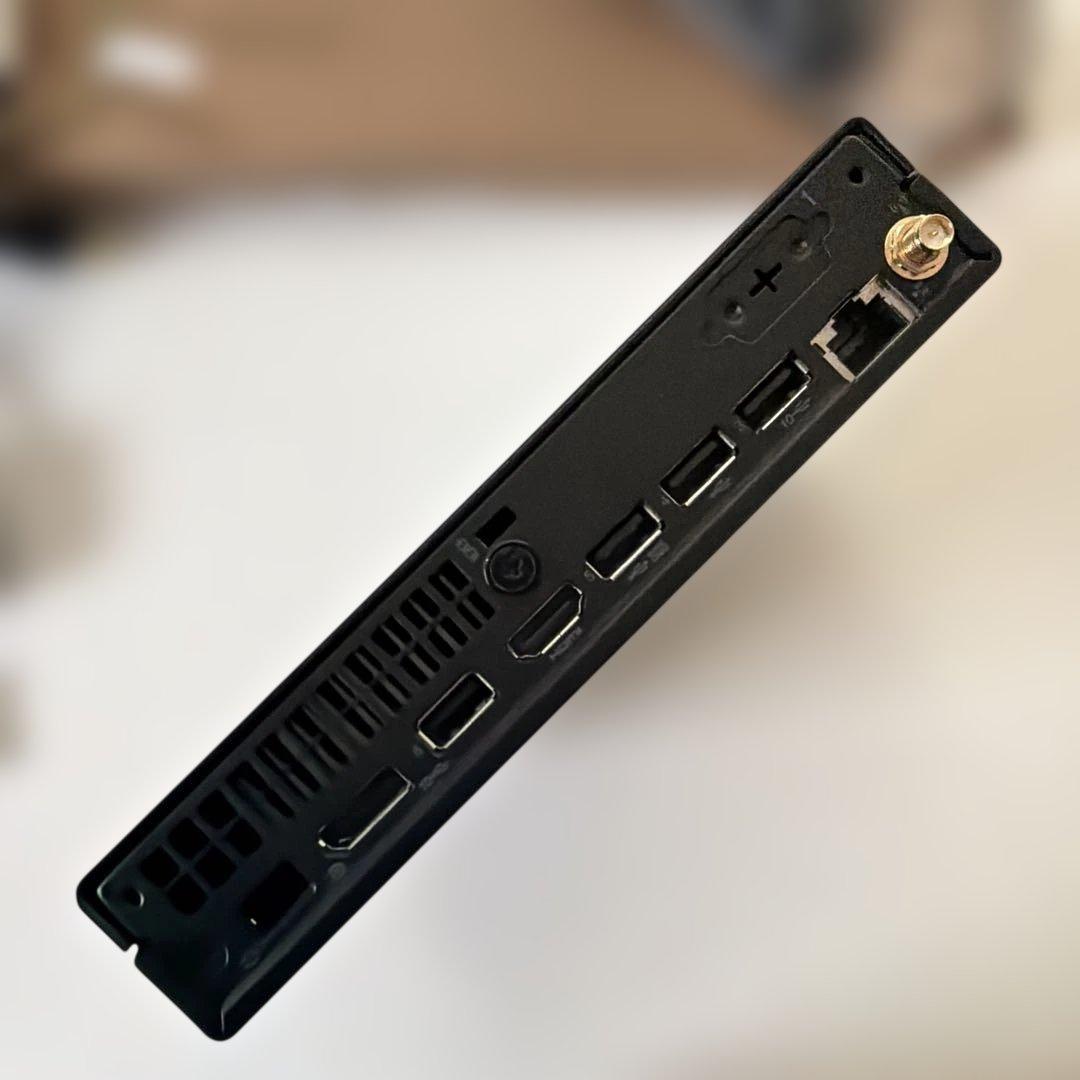 ミニPC ThinkCentre neo 50q Tiny Gen 4 Lenovo