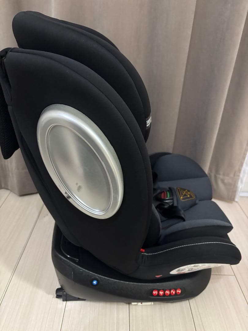 【美品】IMPETUSチャイルドシート