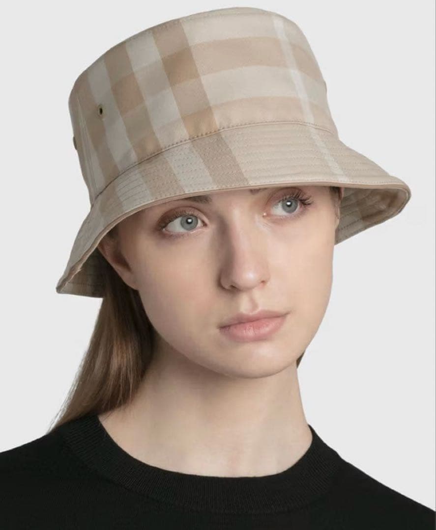 ☆★生産終了完売品★☆ Burberry テクニカルコットンバケットハット　希少