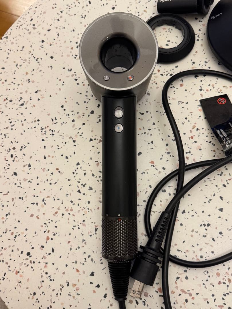ダイソン Dyson Supersonic ヘアドライヤー
