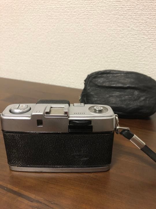 フィルムカメラ OLYMPUS PEN S