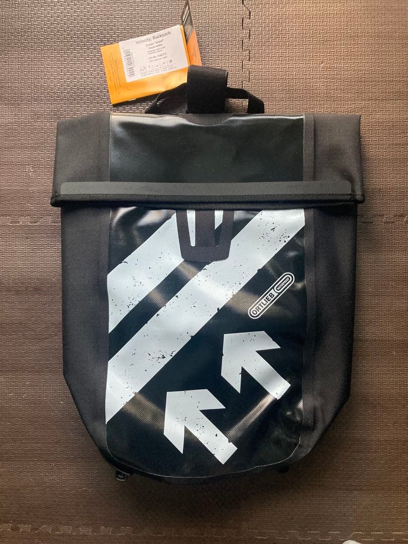 オルトリーブ ヴェロシティ バックパック 20L 新品未使用