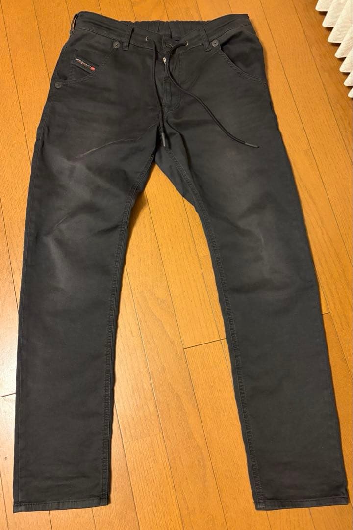 DIESEL KROOLEYジョグジーンズ W32