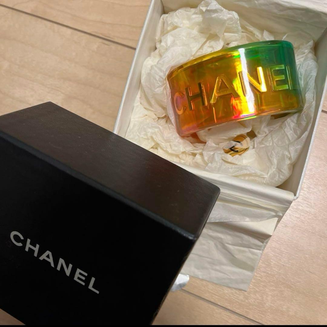 CHANEL レインボーバングル